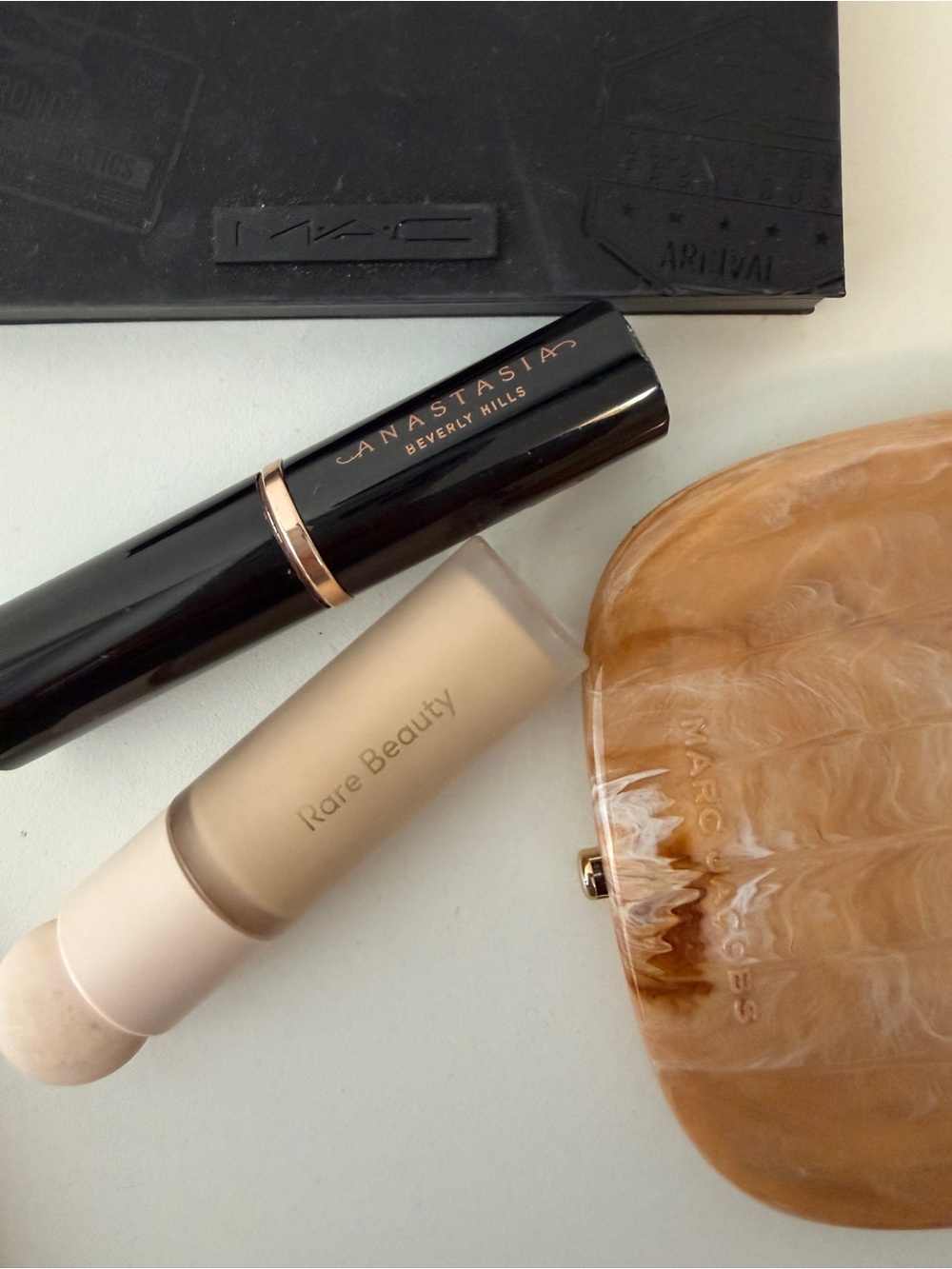 Makeup Bundle - Picture 2 of 3